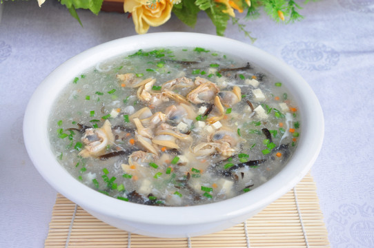 蚬肉豆腐羹汤