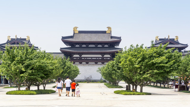 铜官窑古镇入口景观