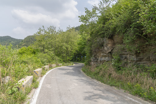 山路