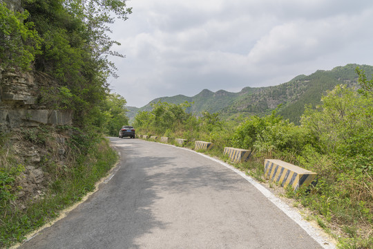 山路
