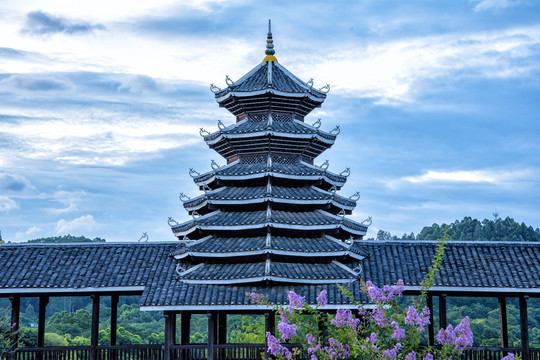 风雨桥亭