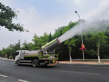 洒水车