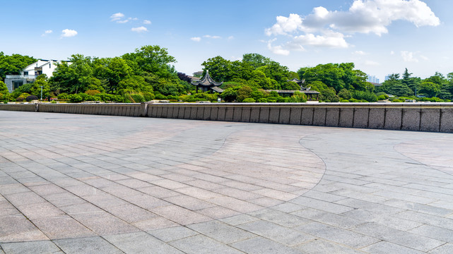 地砖路面和园林景观