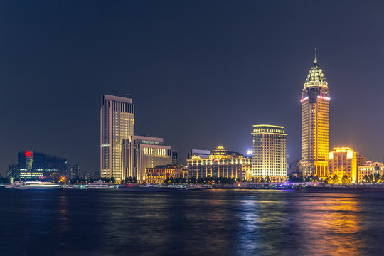 上海外滩建筑夜景