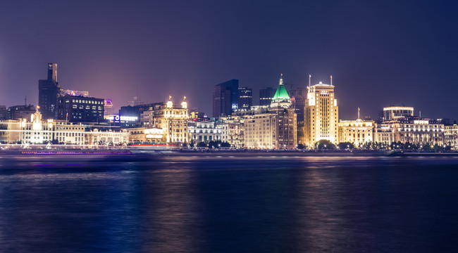 上海外滩建筑夜景