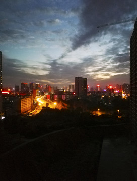 娄底雨后城市唯美夜景