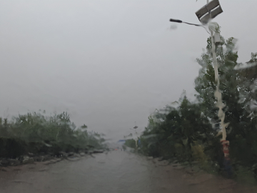 雨季道路