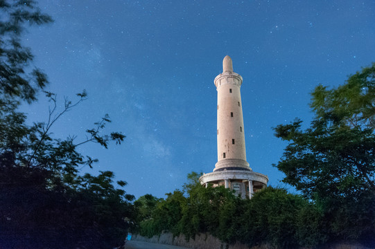 旅顺白玉山夜晚风光