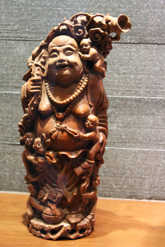 近代竹雕弥勒佛像