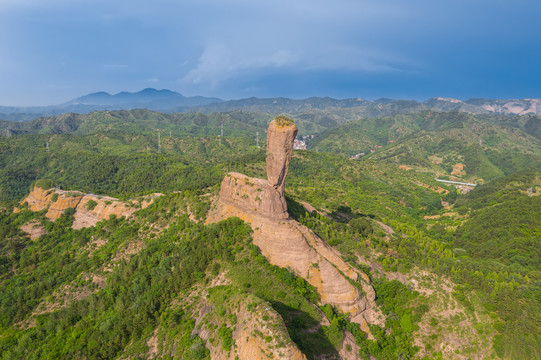 河北承德棒槌山