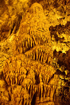 山洞洞岩洞穴