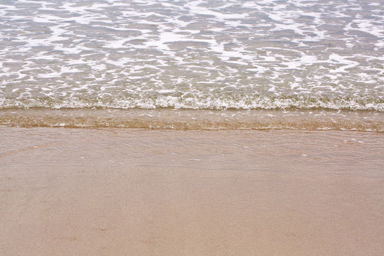 海浪沙滩