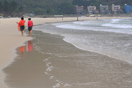 沙滩海浪