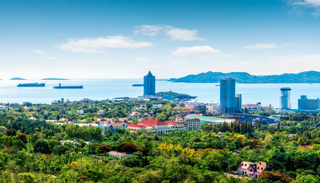 青岛汇泉湾全景图