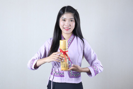 竹编模特照