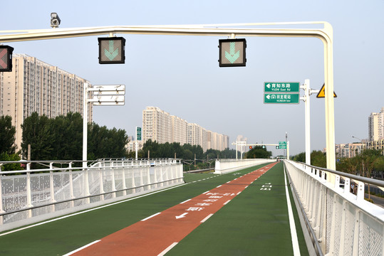 北京首条自行车专用道
