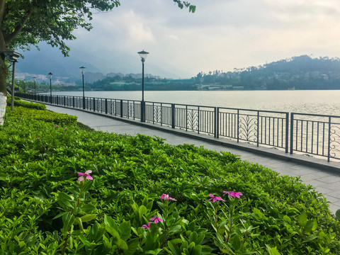 肇庆波海湖环湖绿道休闲道