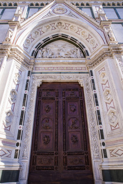 佛罗伦萨教堂大门