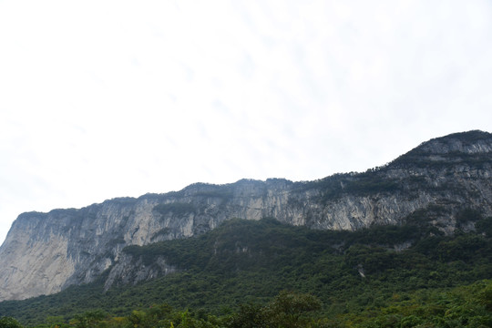 湖北省恩施大峡谷景区群山