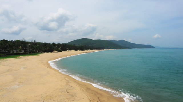 南山寺海边