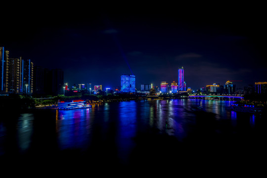 南宁朝阳夜景