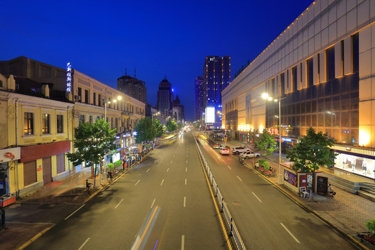 哈尔滨中央大街夜景