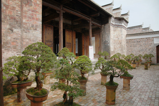 古宅庭院