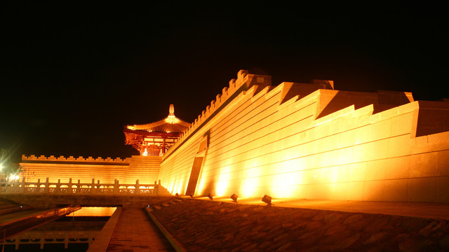 唐城墙遗址公园夜景