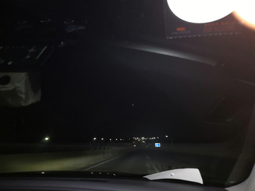 夜间行驶