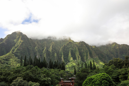 山峦叠嶂
