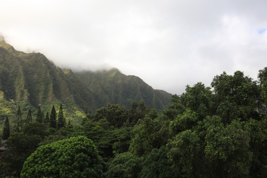 山峦叠嶂