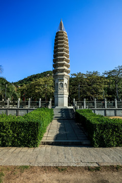 塔