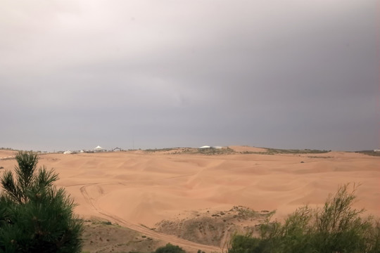 鄂尔多斯沙漠风光