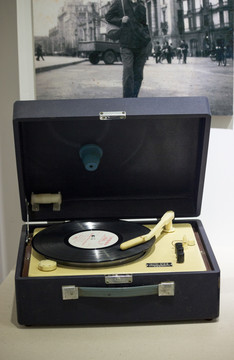 黑胶唱片机