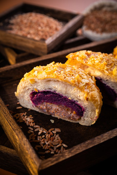 红米紫薯包