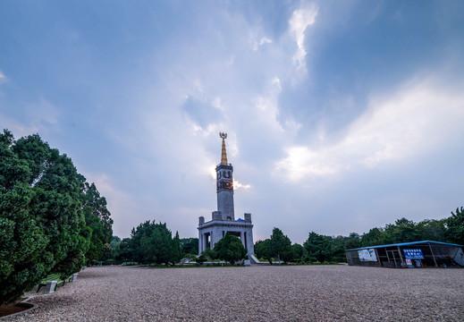 旅顺胜利塔