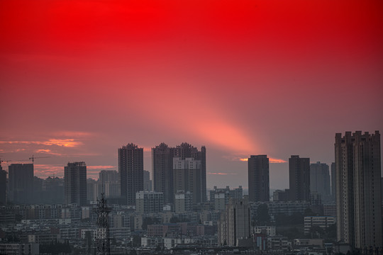 城市彩霞