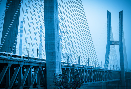 重庆长江铁路大桥