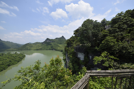 宁明小灵山
