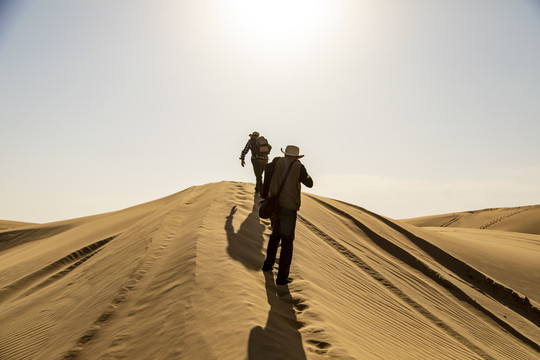 沙漠戈壁滩探险者旅行家