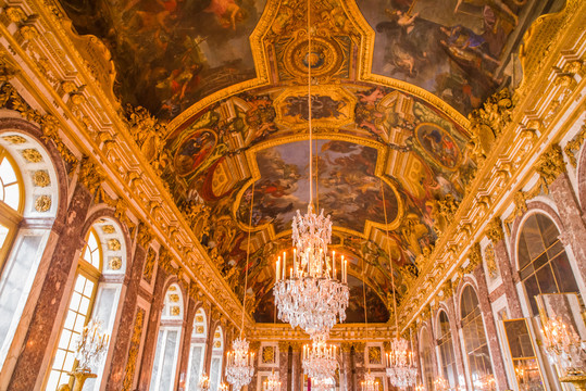 凡尔赛宫穹顶壁画