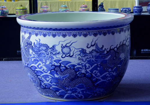 陶瓷鱼缸