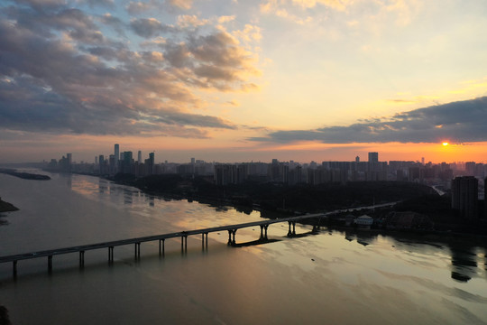 黎明的长沙