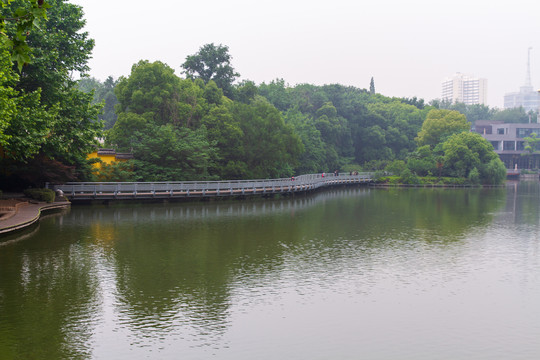 江苏常州红梅公园滨水平台