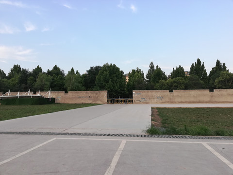蓝天下的城市