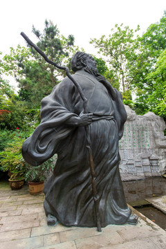 江苏常州东坡园苏轼雕像