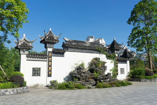 清远浈阳峡风景区门口