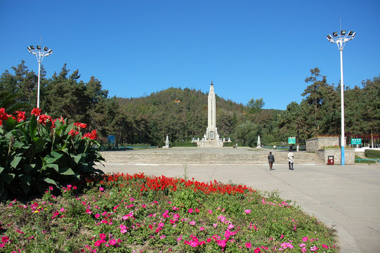 牡丹江市北山公园烈士纪念碑