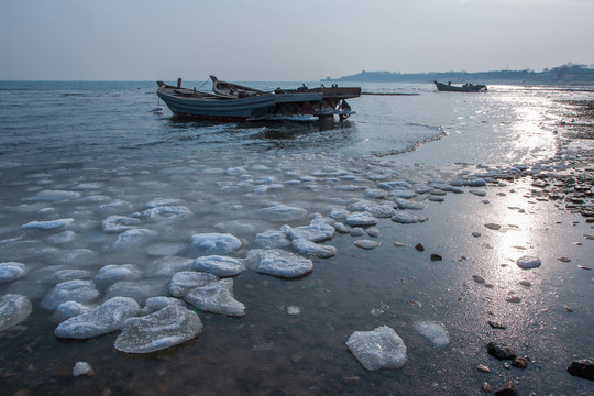 秦皇岛冰冻海岸