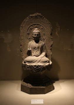 阿弥陀佛石坐像
